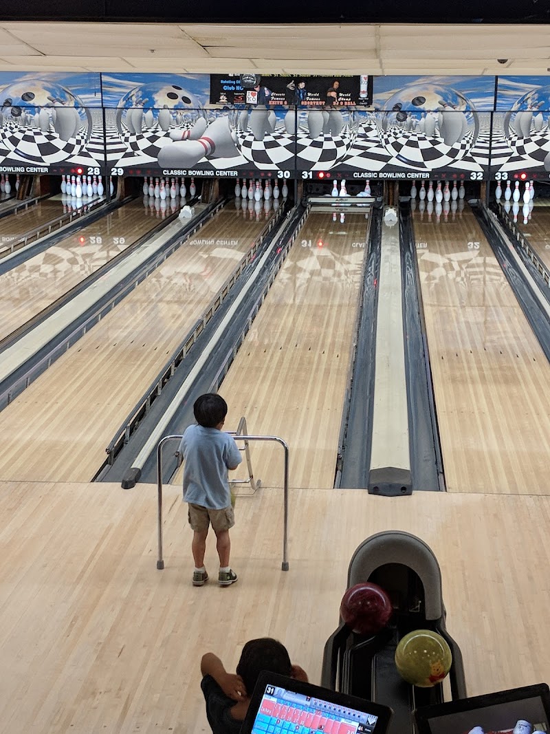 Classic Bowling Center photo 4