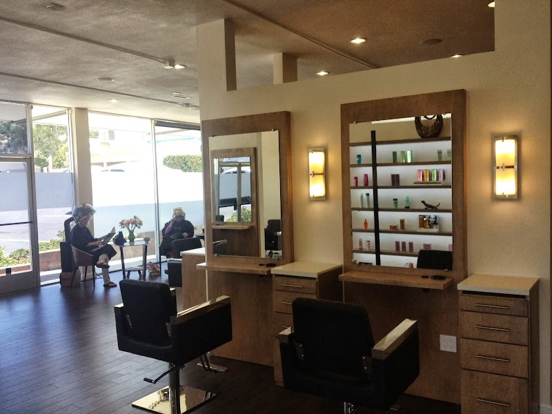 Sasha Salon photo 4