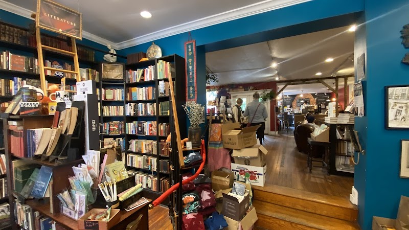 Old Fox Books & Coffeehouse photo 5