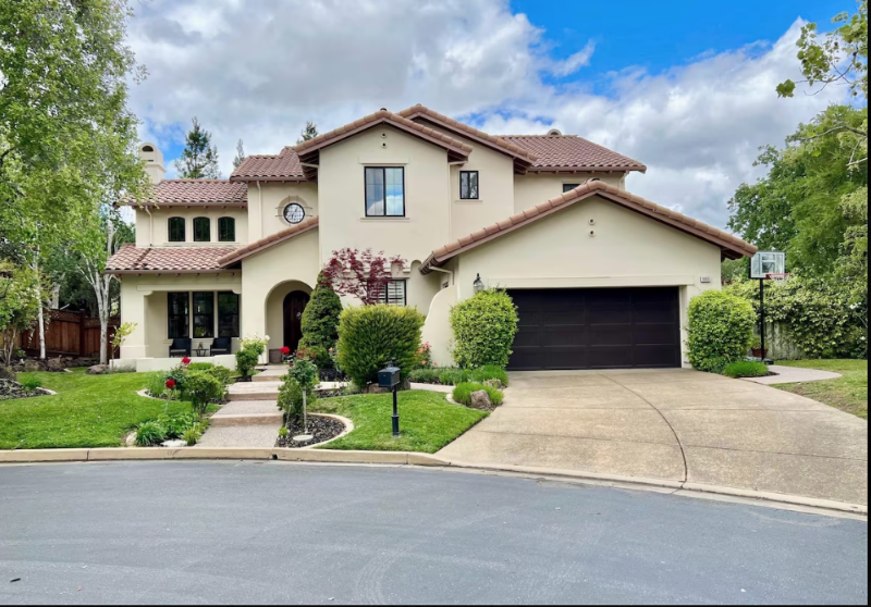 Photo of Cooper Eisenmann | Realtor