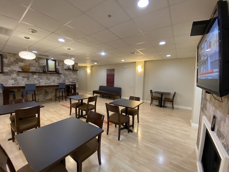 Holiday Inn Express Benicia, an IHG Hotel photo 5