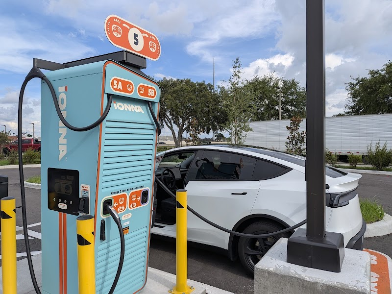 IONNA Charging Station photo 2