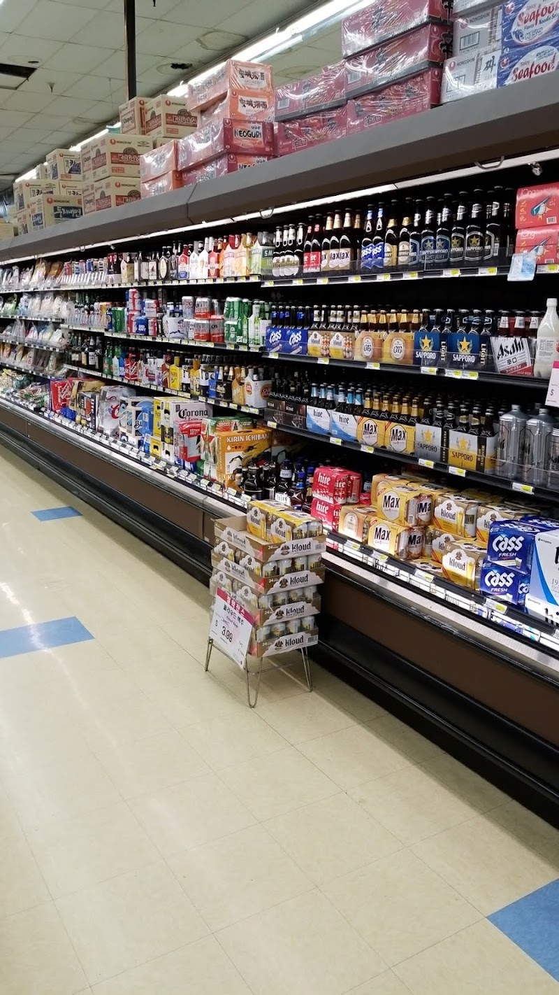 H K Market photo 5
