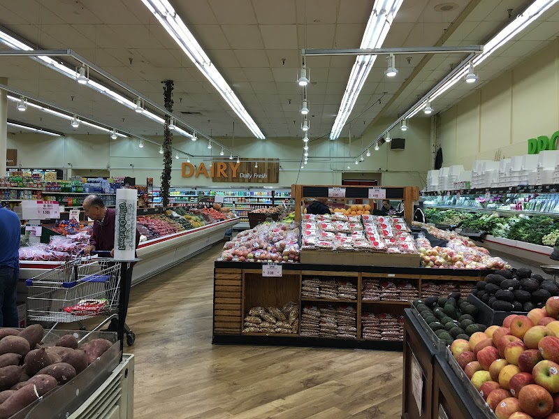 H K Market photo 2