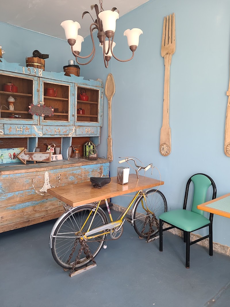Downtown Icecream Shop photo 4