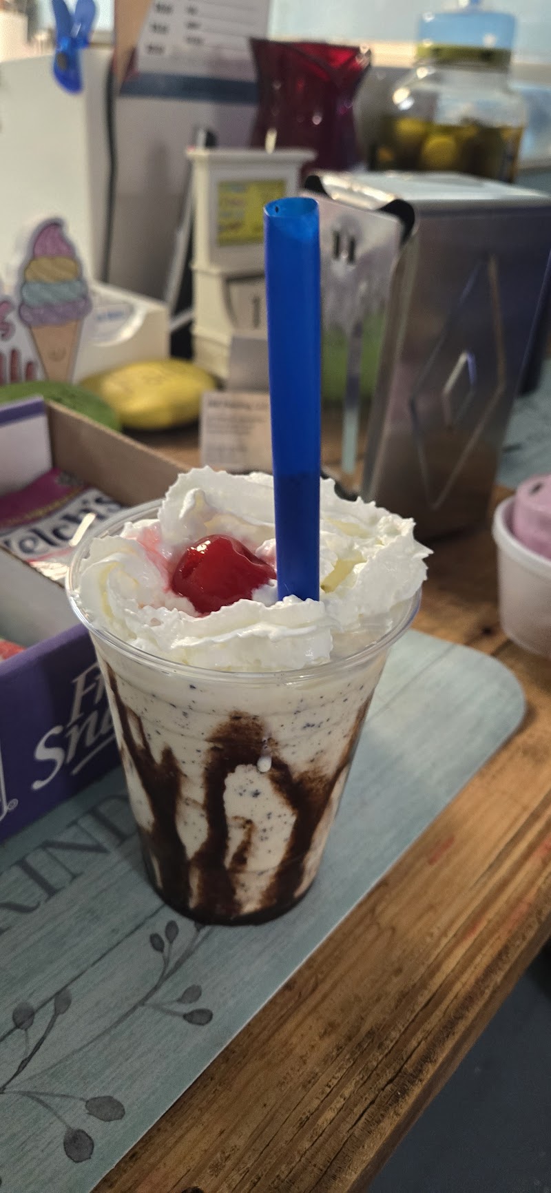 Downtown Icecream Shop photo 5