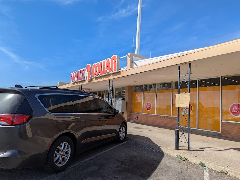 Family Dollar photo 3
