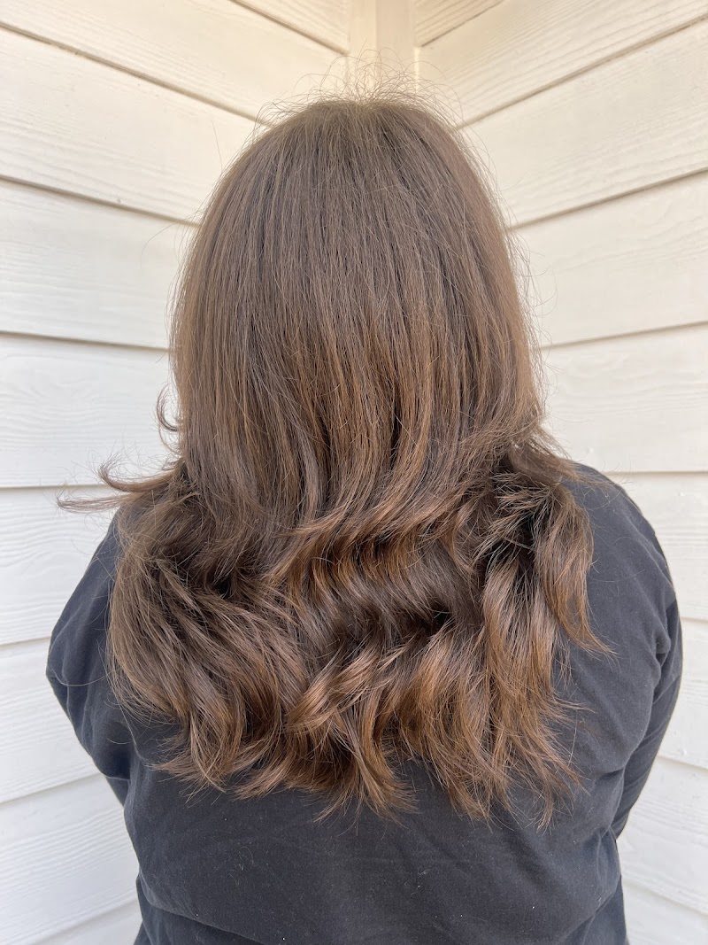 Salon Raw photo 5
