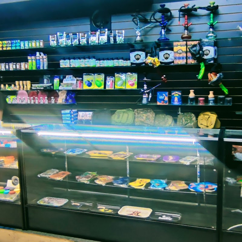 E-Z Exotic Gift Shop photo 3