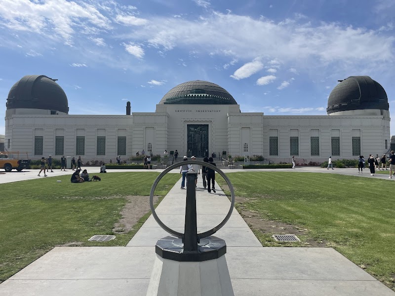 Photo of Samuel Oschin Planetarium