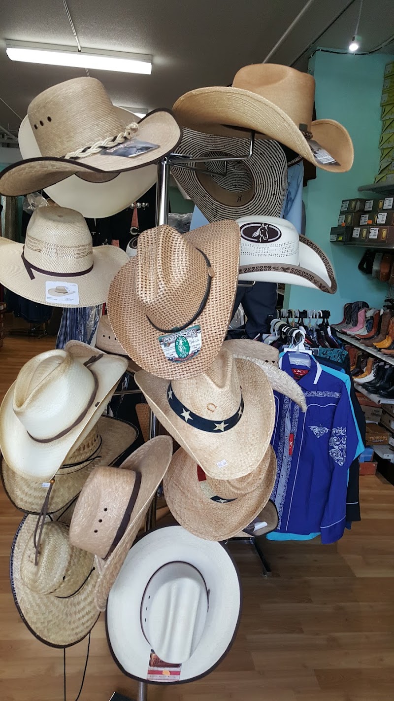 El Caballo De Oro Western Wear photo 2