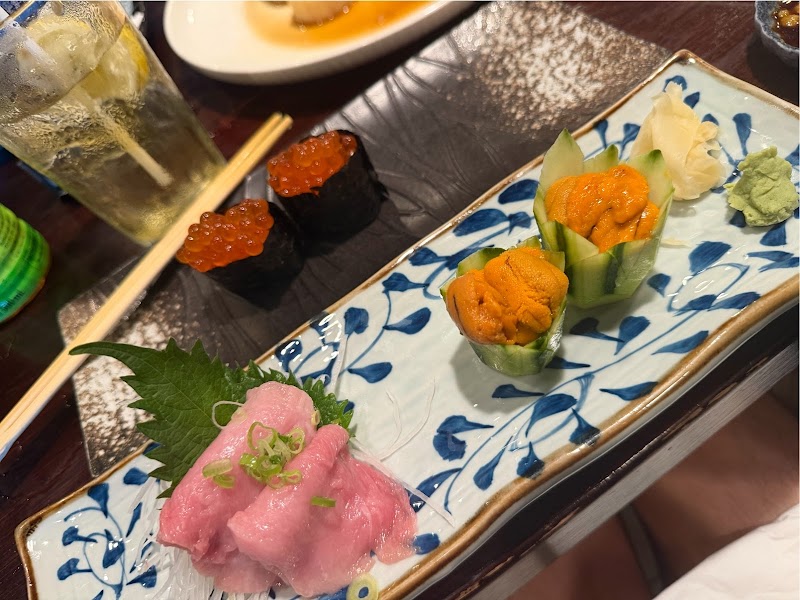 Sushi Ushi Japanese Restaurant photo 3