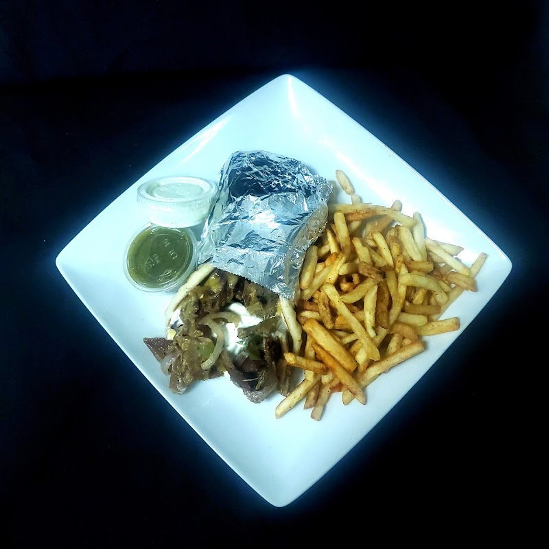 Ariana Gyros and Grill photo 3