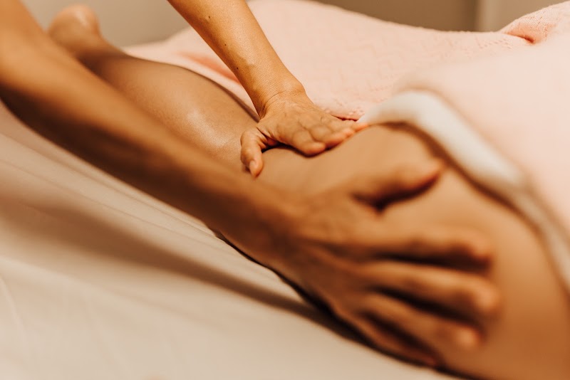 Hertouch Massage photo 2