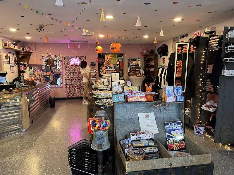Earls Old Time Candy Shop photo 2