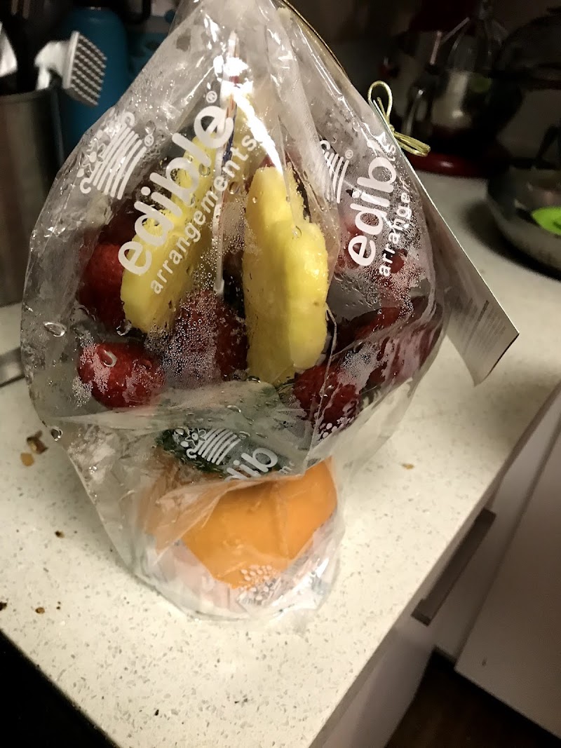 Edible Arrangements photo 4