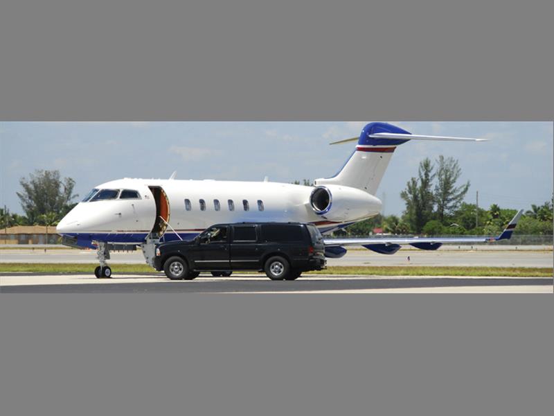 LuxStar Limousine and Airport Shuttle Services photo 2