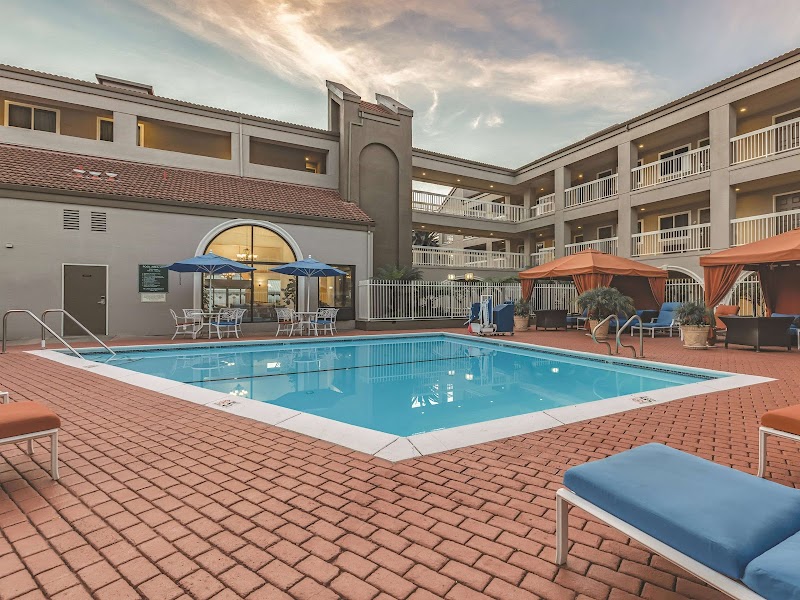 Photo of La Quinta Inn & Suites by Wyndham San Francisco Airport West