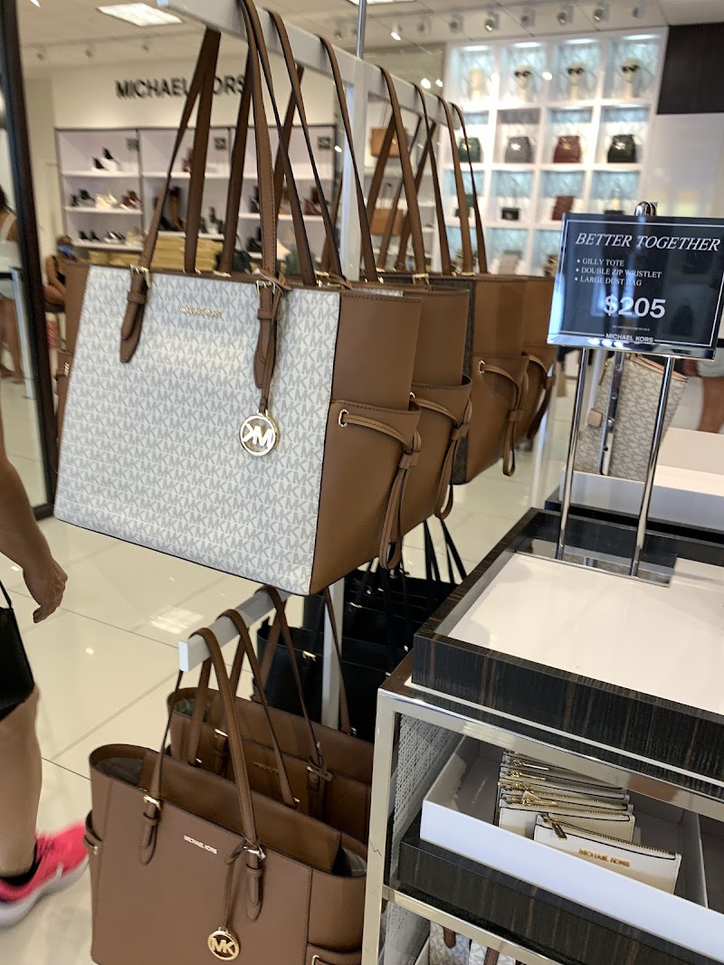 Orlando Vineland Premium Outlets photo 5