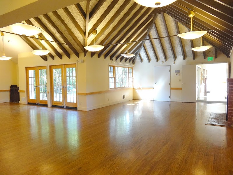 Photo of Twin Pines Lodge