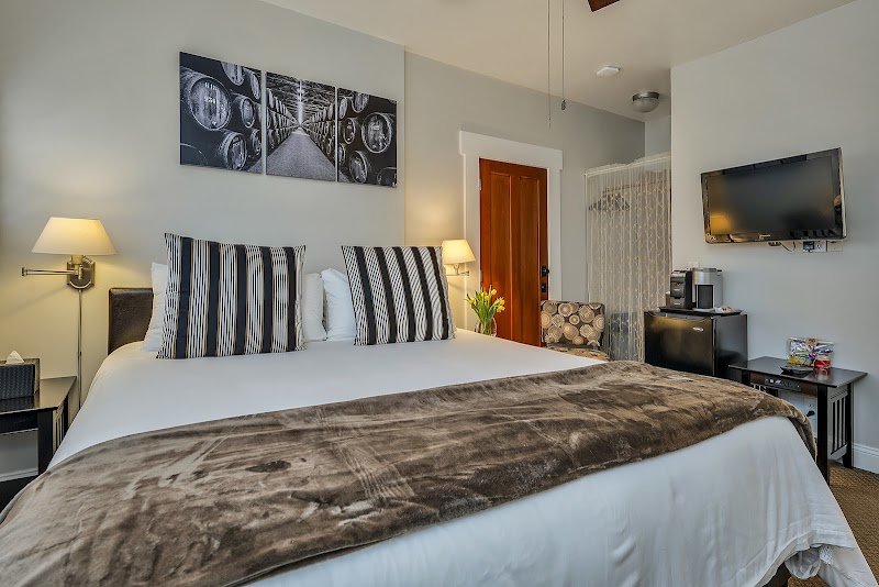 Craftsman Inn photo 2