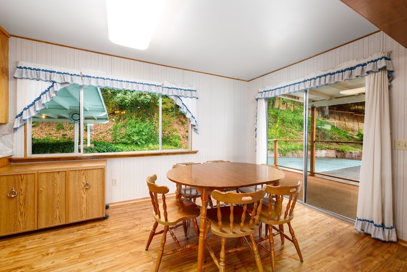 Shalia Vanderweken - Wine Country Real Estate Network photo 3