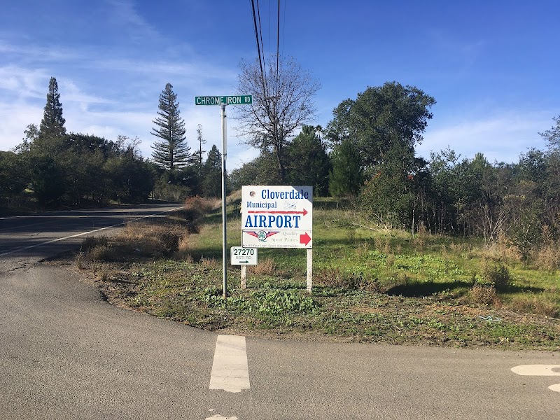 Cloverdale Airport photo 5