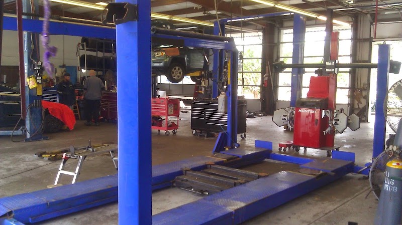Knorr's Car Care Center photo 4