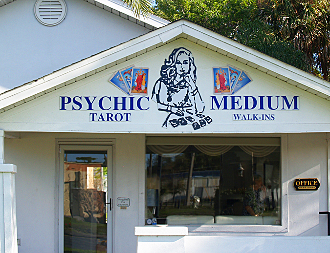 Mrs. Shawnee Psychic photo 2
