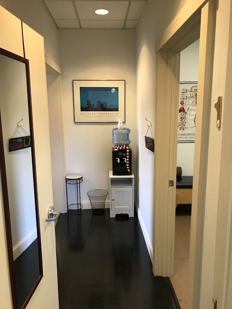 St Helena Chiropractic Center - Daniel W. Hamlin, DC photo 3