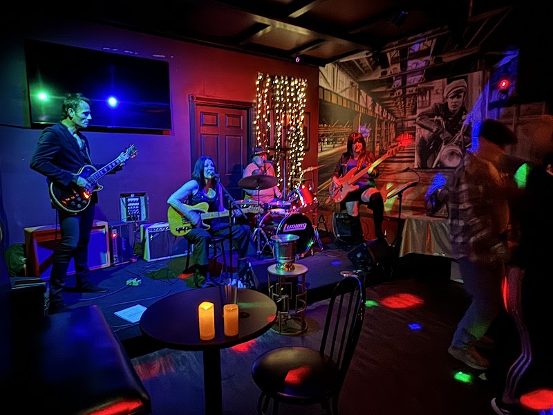 Sonoma Speakeasy photo 3