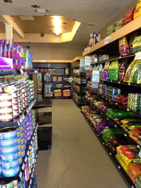 Clip N Clean Pet Grooming & Supplies photo 3