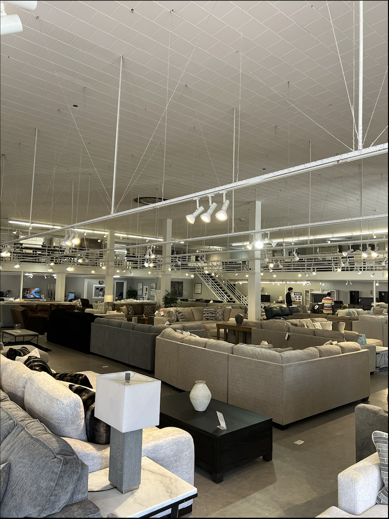 East Bay Furniture & Appliance Outlet photo 5