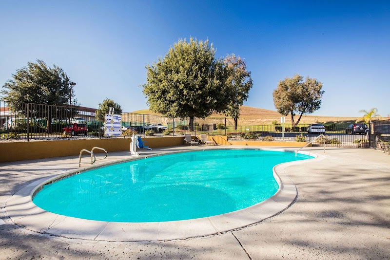 Super 8 by Wyndham Vacaville photo 3