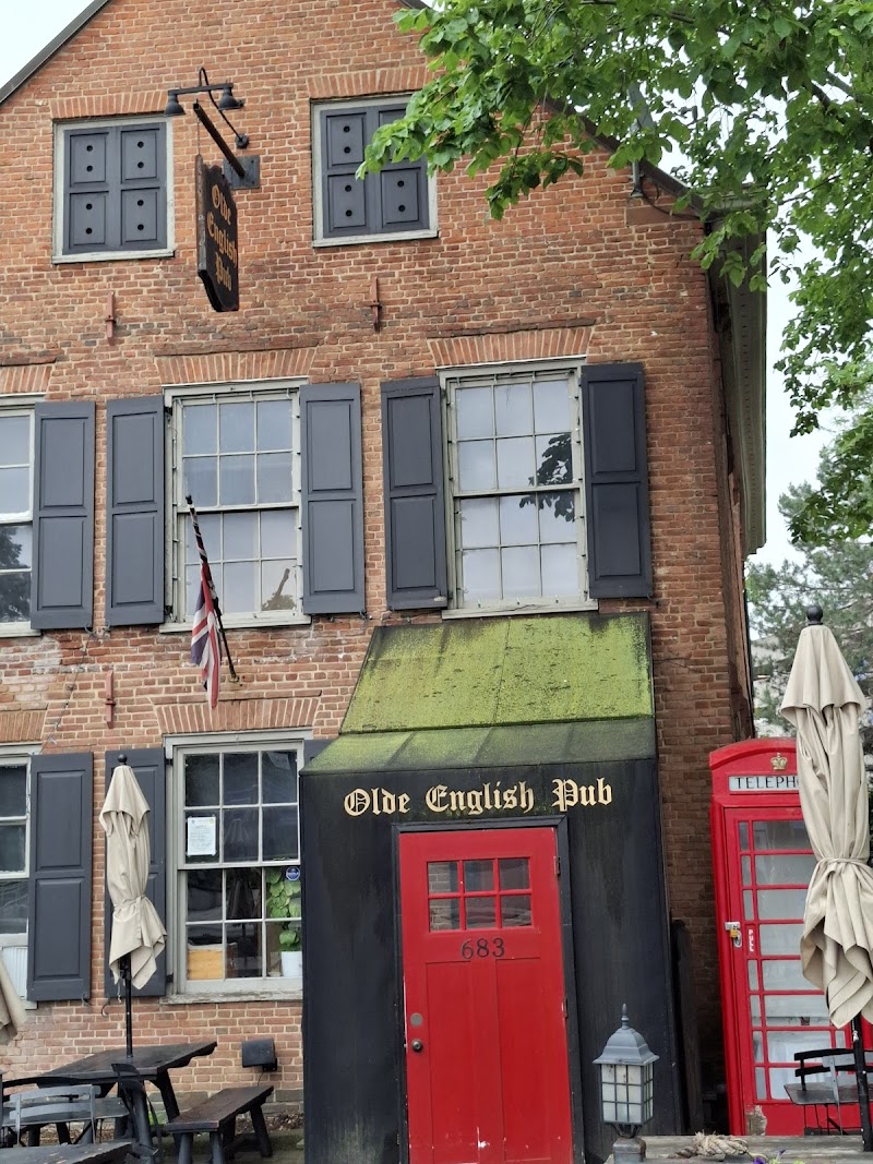 The Olde English Pub and Pantry photo 4