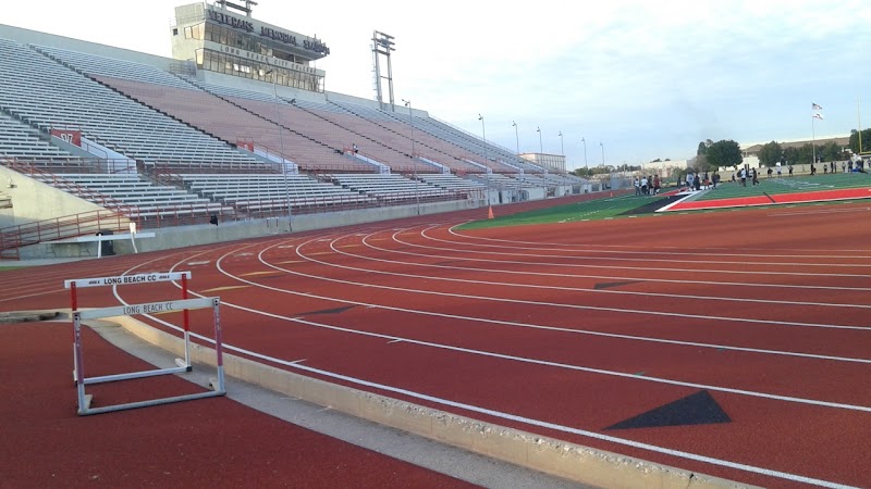 Veterans Memorial Stadium photo 4