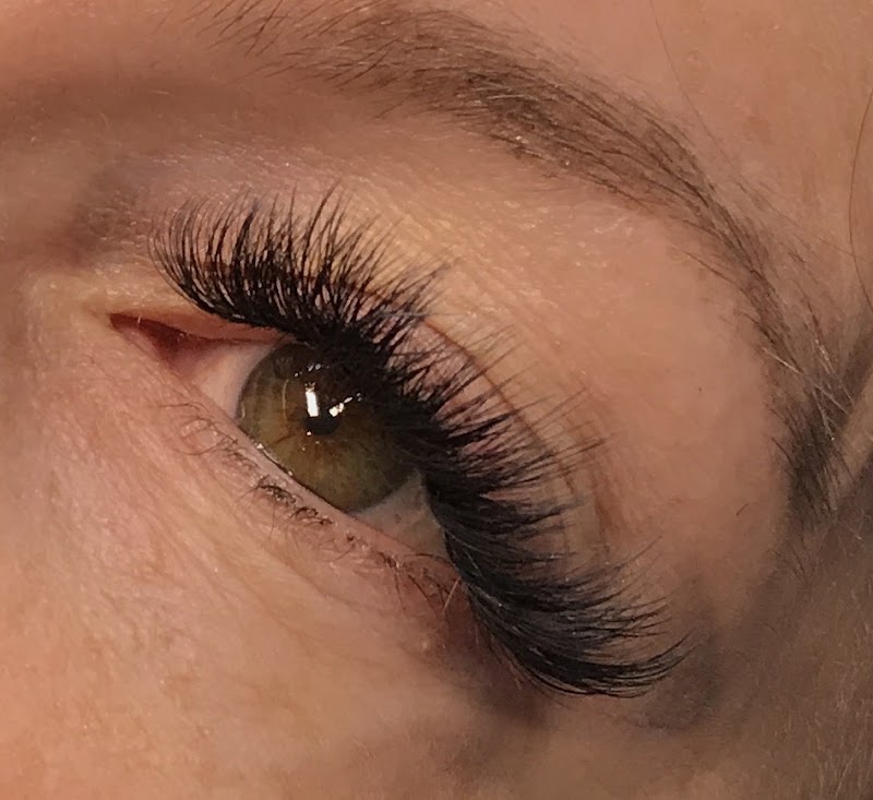Photo of Suzie Johnson - Lash Artist
