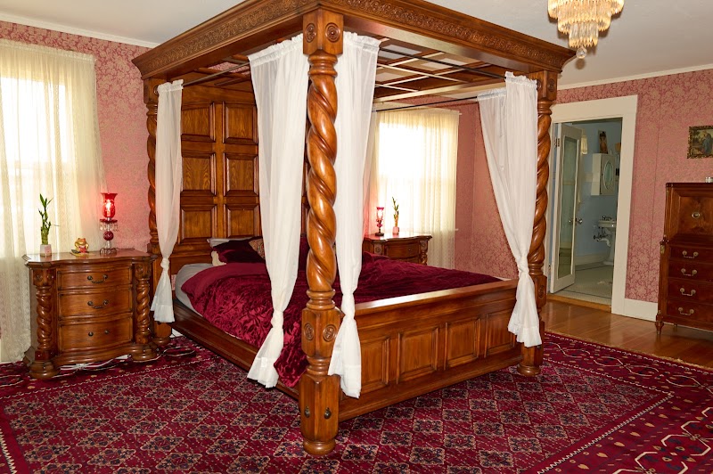 5th & Main - True Bed and Breakfast photo 4