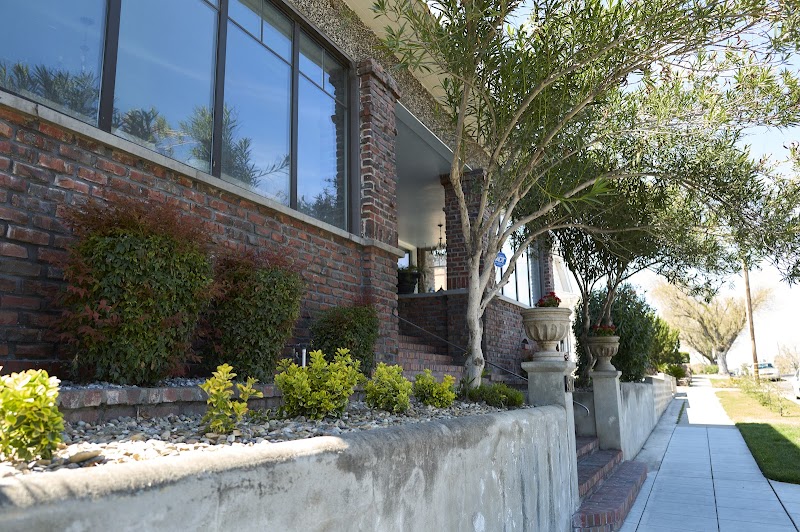 Photo of 5th & Main - True Bed and Breakfast