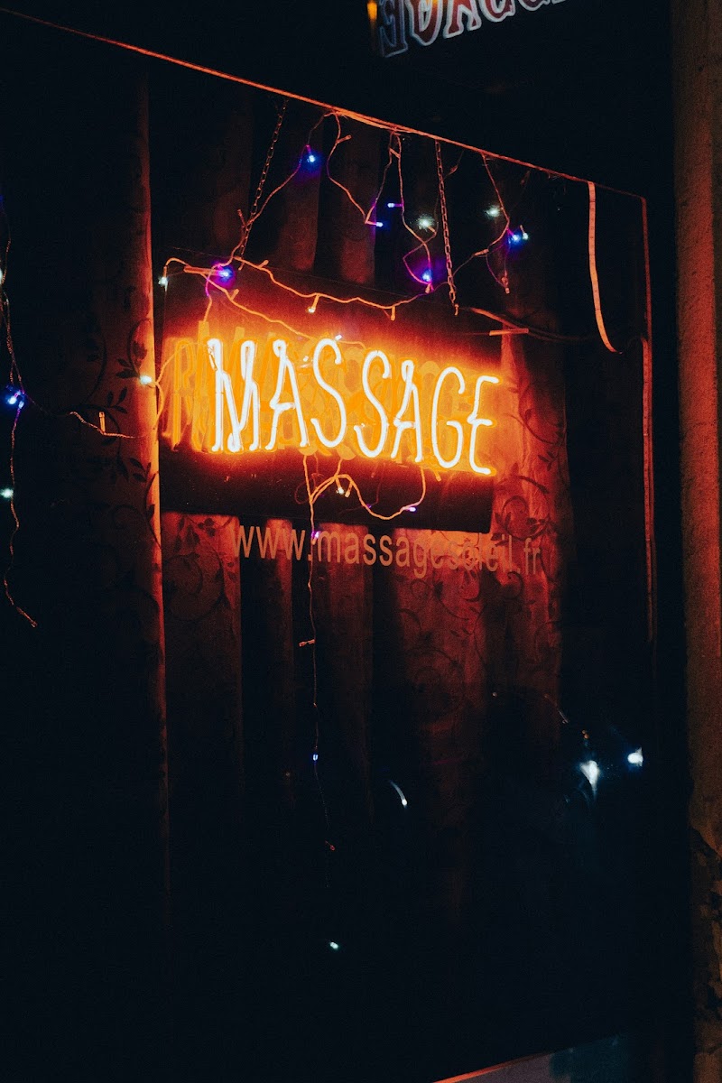 ReNu-U Massage & Spa photo 3