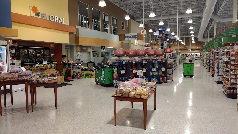Publix Super Market at Seabreeze Plaza Shopping Center photo 3