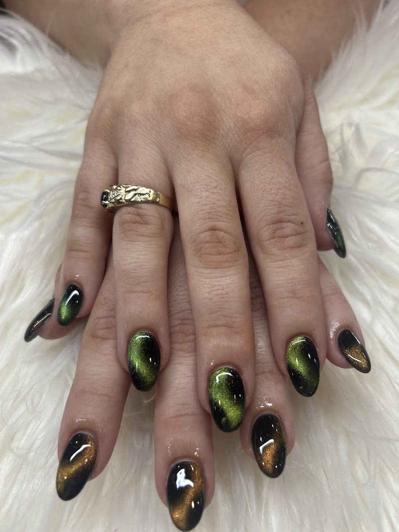 Nails On Nails photo 3