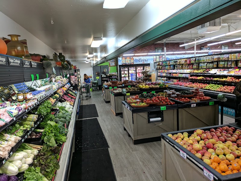 Lira's Supermarkets photo 5