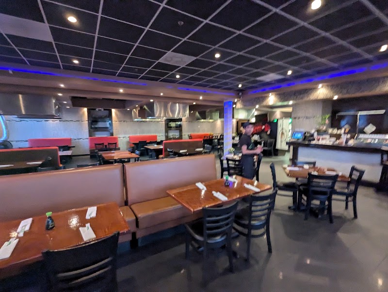 Osaka Sushi & Thai Restaurant photo 4