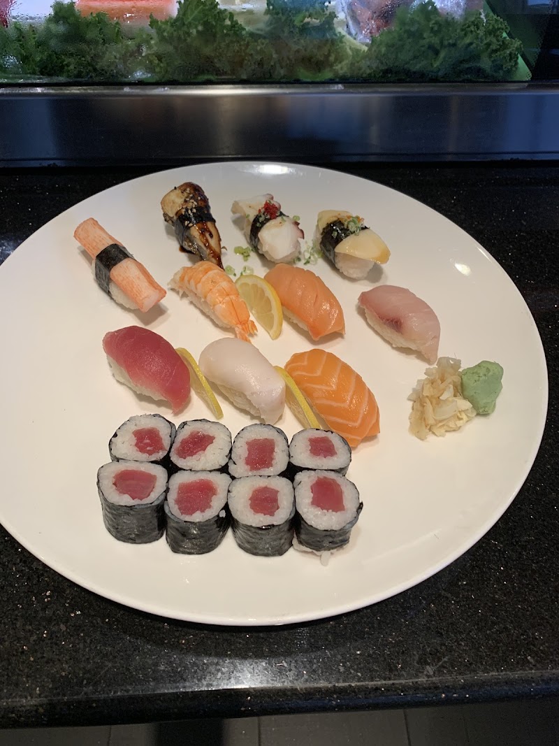Osaka Sushi & Thai Restaurant photo 5