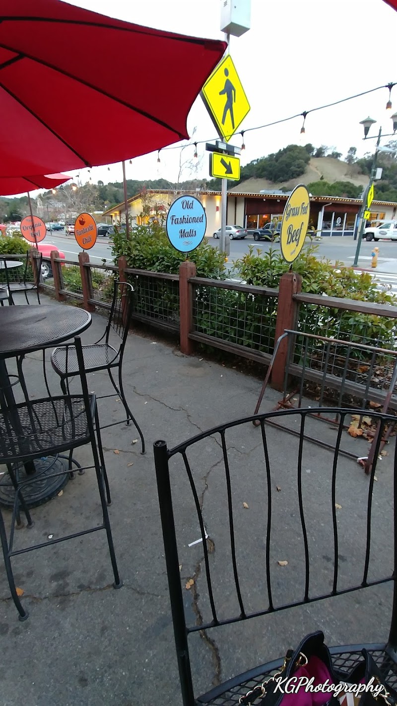 Photo of M & G Burgers & Beverages