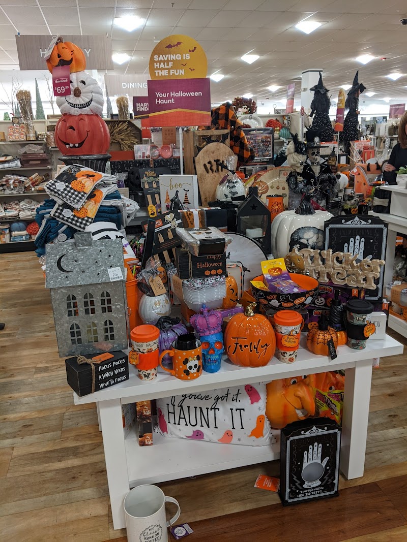 HomeGoods photo 2