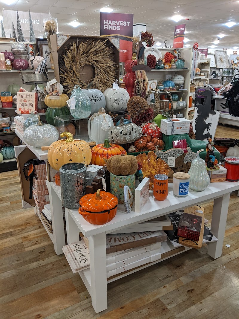 HomeGoods photo 5