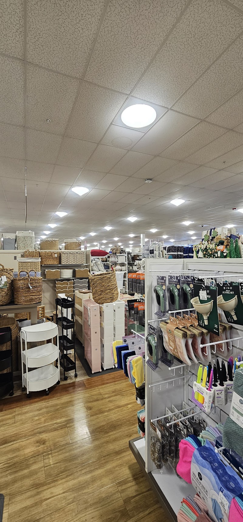 HomeGoods photo 4