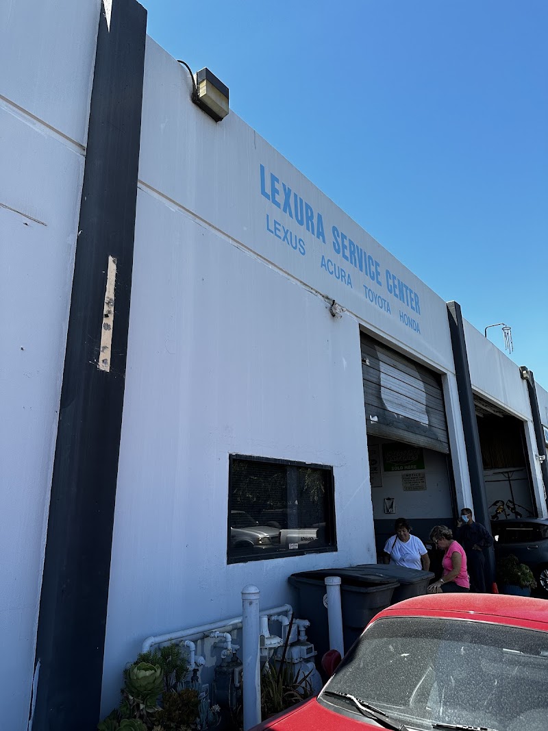 Lexura Service Center photo 3